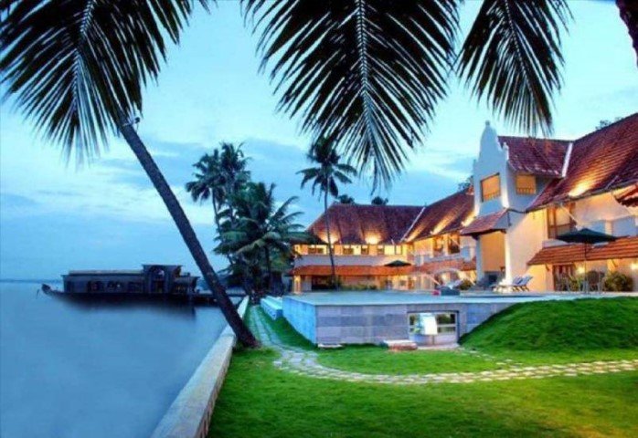 LEMON TREE VEMBANAD LAKE RESORT KERALA