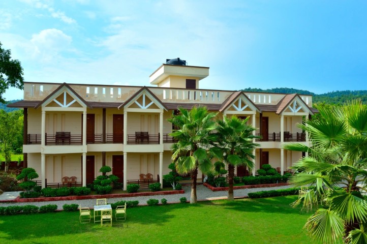 GAJRAJ RESORT &amp; SPA - Jim Corbett