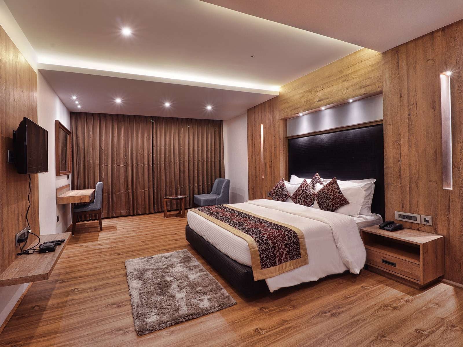 15774348486resortImage