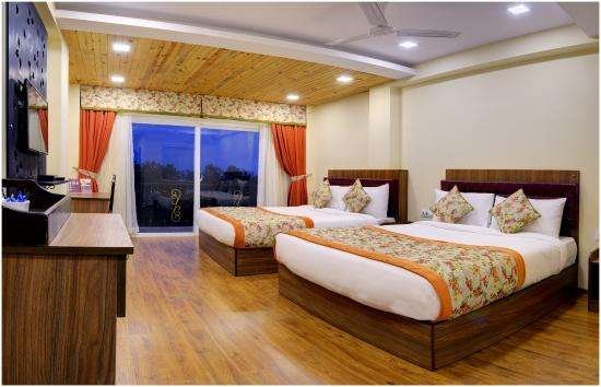 15774348499resortImage